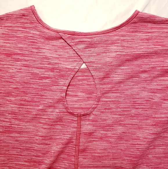 Tuff Athletics Raspberry Shirt XS - Picture 5 of 6